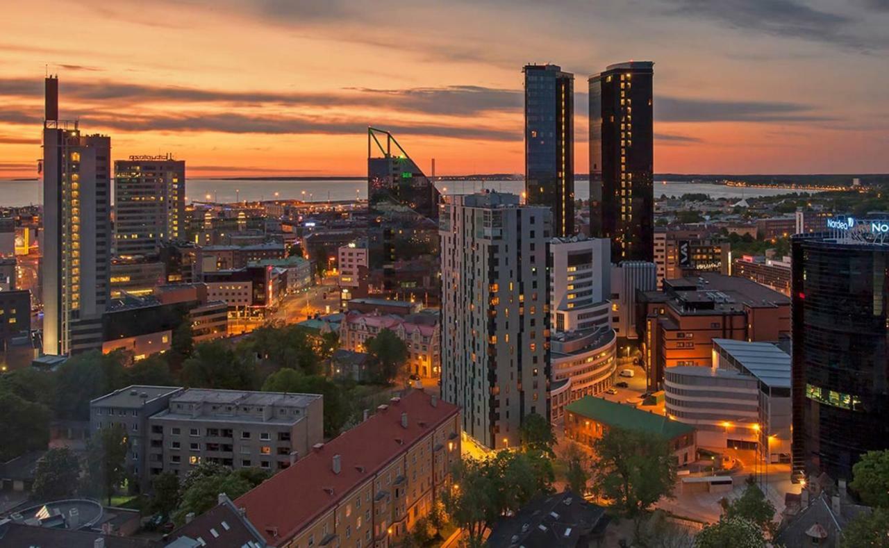 Skyscraper Seaview Apartments Tallinn Exterior photo